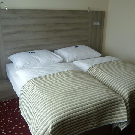Ea Hotel Kraskov Stary Dvur Экстерьер фото